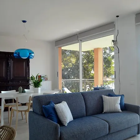 아파트 Casa Fiorenza Parcheggio Privato *