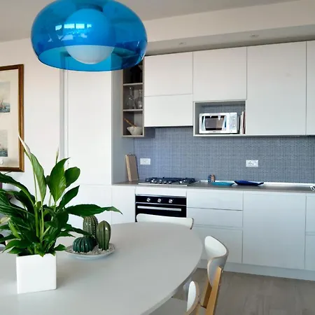Casa Fiorenza Parcheggio Privato 아파트 산레모