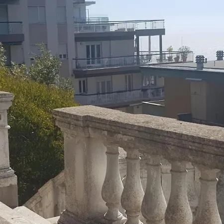 Casa Fiorenza Parcheggio Privato 아파트 *