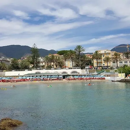 Apartament Casa Fiorenza Parcheggio Privato San Remo